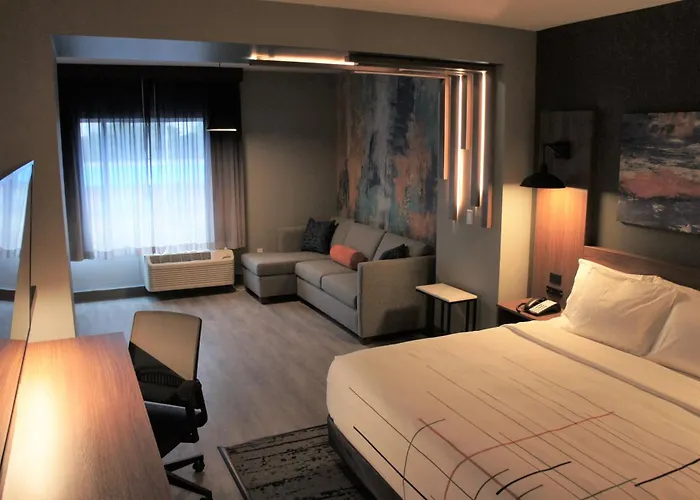 La Quinta Inn & Suites By Wyndham Oxford