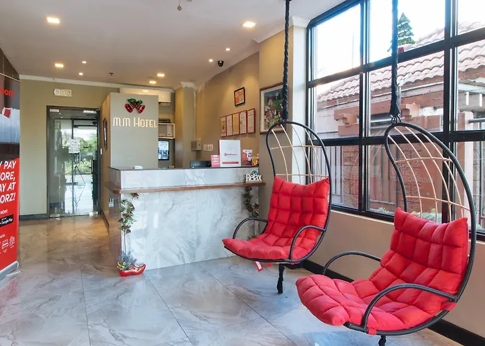 Reddoorz Plus At Mm Hotel Las Pinas Former Reddoorz Plus Near Bamboo Organ
