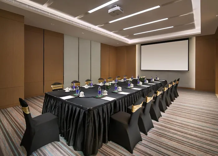 Holiday Inn Tianjin Xiqing By Ihg