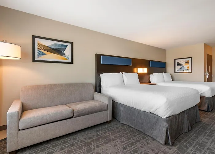 Holiday Inn Express & Suites - Carlisle Southwest I-81 By Ihg