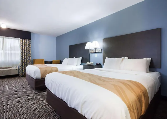 Quality Inn & Suites Mccook