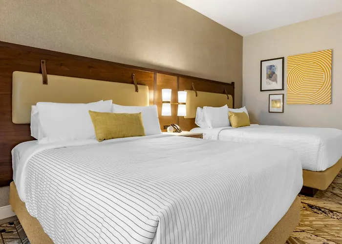 Hotel Centro Sonoma Wine Country, Tapestry Collection Hilton