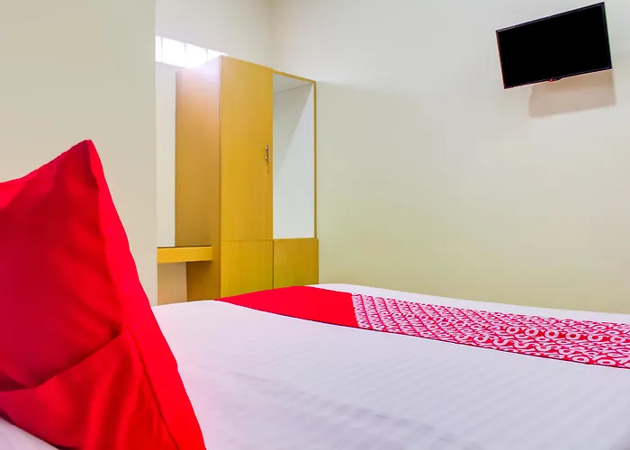 Oyo 3418 Penginapan May Lindon Syariah