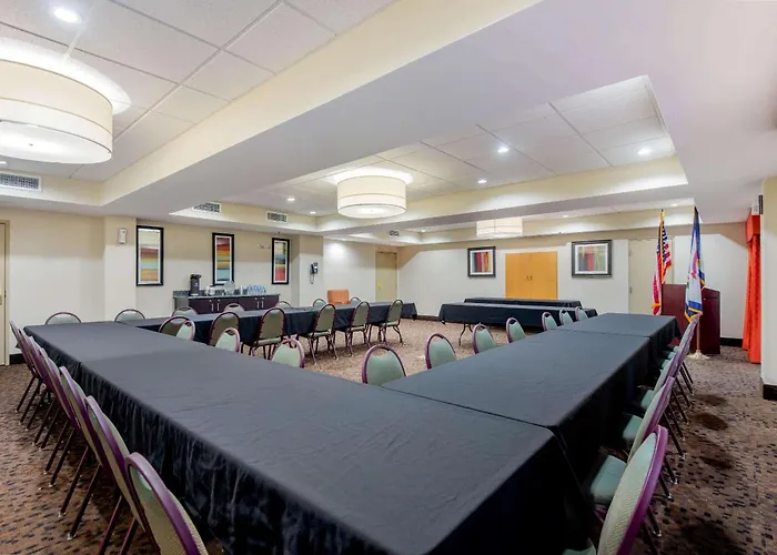 La Quinta By Wyndham Elkview - Charleston Ne