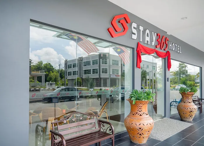 Capital O 89386 Stay 365 Hotel