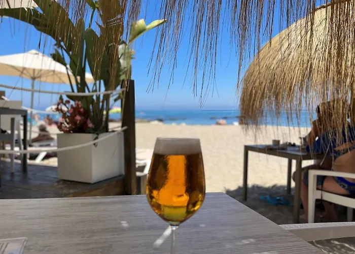 Fantástico Apartamento con vistas al mar zona Club la Costa Castillo Fuengirola