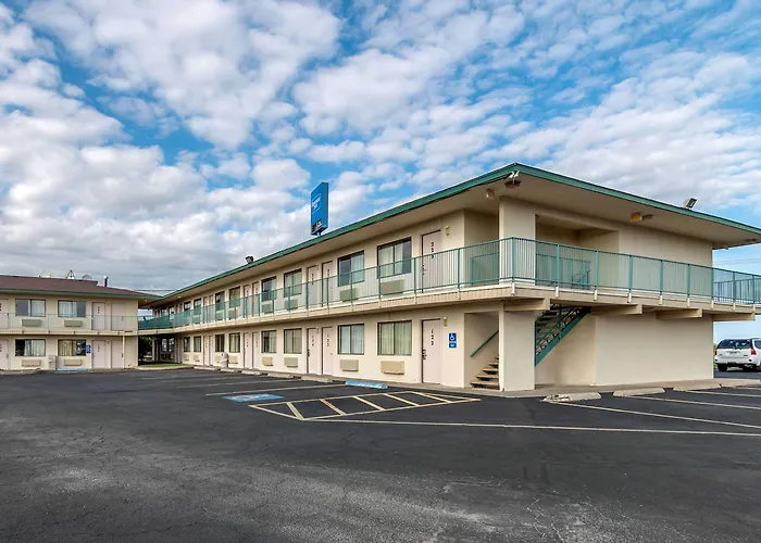 Rodeway Inn
