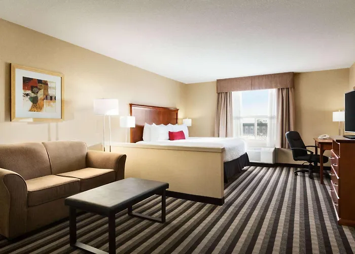 Days Inn & Suites By Wyndham Edmonton Airport