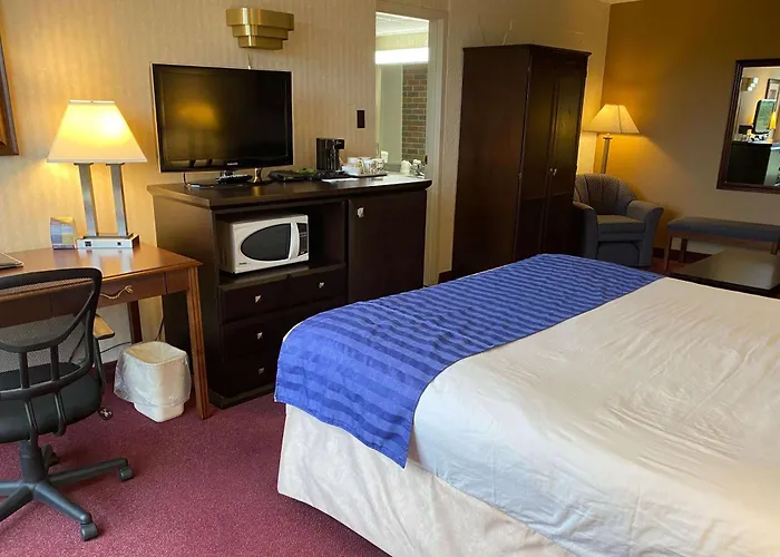 Ramada By Wyndham Lethbridge