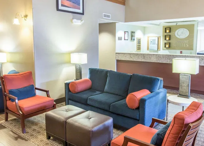 Comfort Suites Marquette
