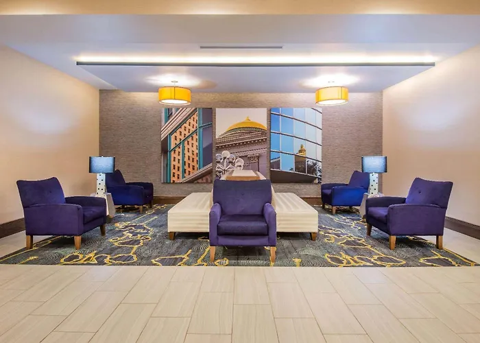 La Quinta By Wyndham Buffalo Amherst
