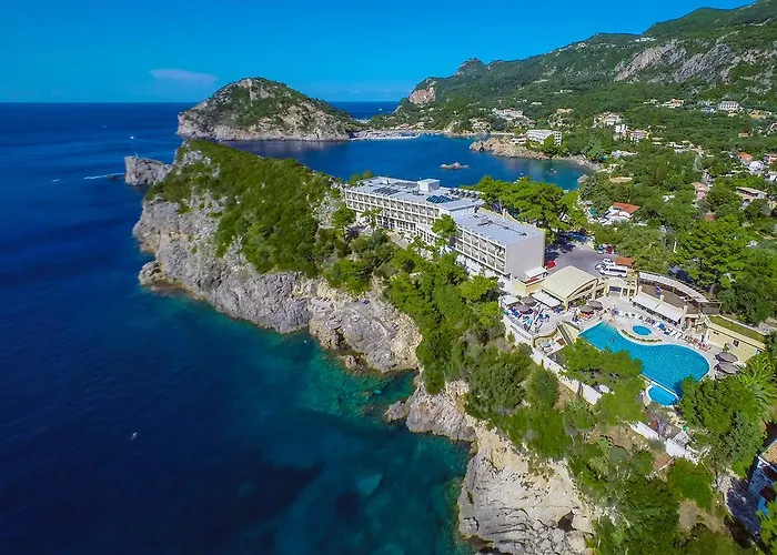 Akrotiri Beach Resort & Spa - Adult Friendly
