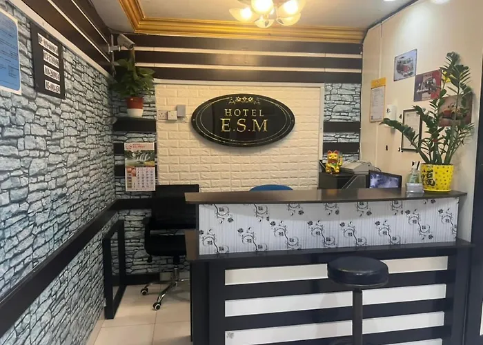 Esm Hotel