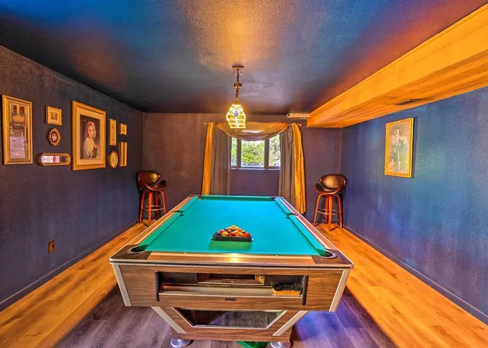 26 Mi To Mount Rainier, Game Room: Puyallup Oasis