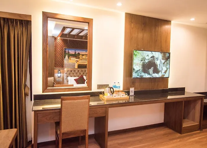 Everest Boutique Hotel - Your Heritage Home