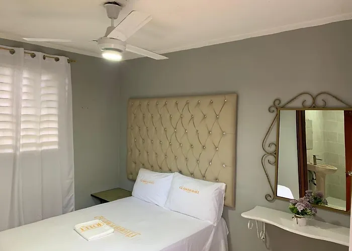 Glamour Hotel