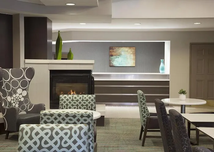 Cambridge Suites Mississauga