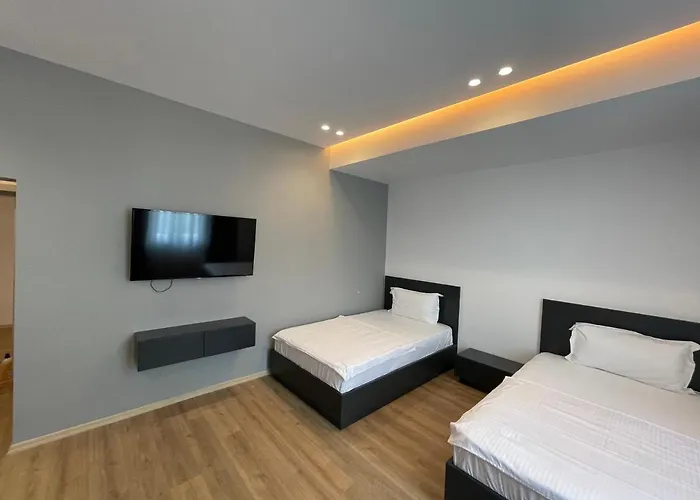 Ladi Rooms