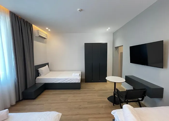 Ladi Rooms