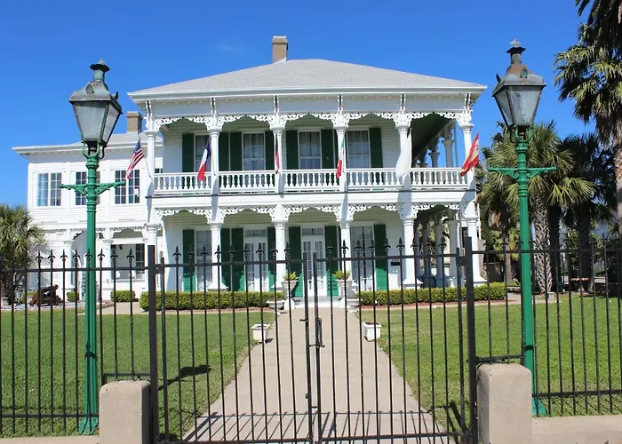 The George Manor