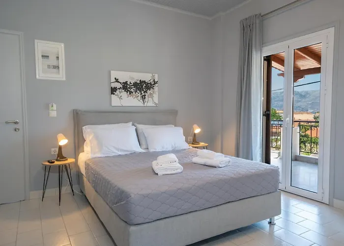 Mary'S Studios & Apartment