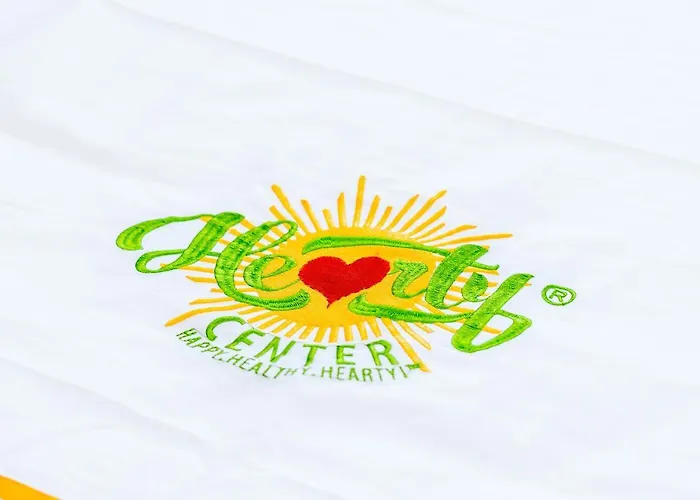 Hearty Center Motel