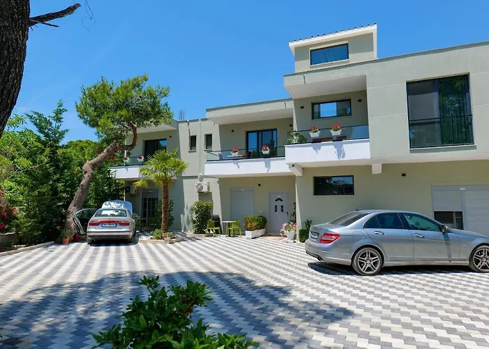 Vila Celaj