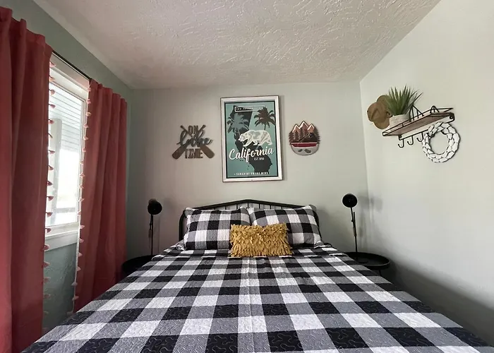 Millz Manor