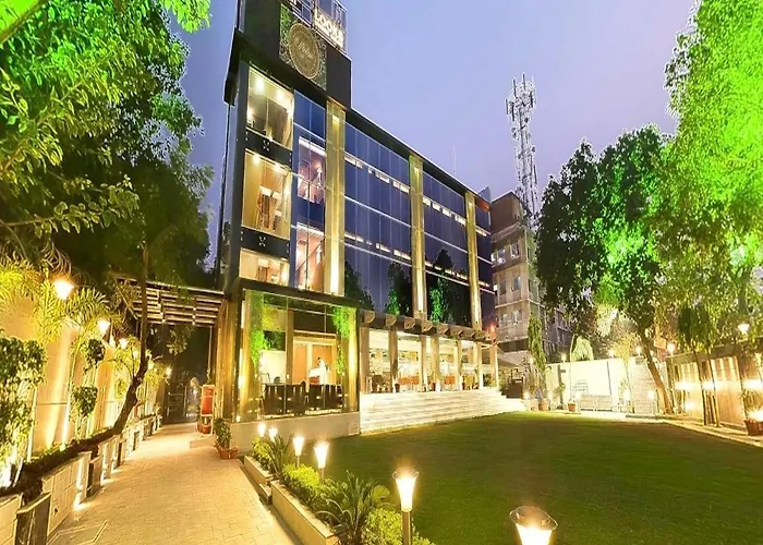 The Palm Spring A Boutique Hotel Naraina New Delhi