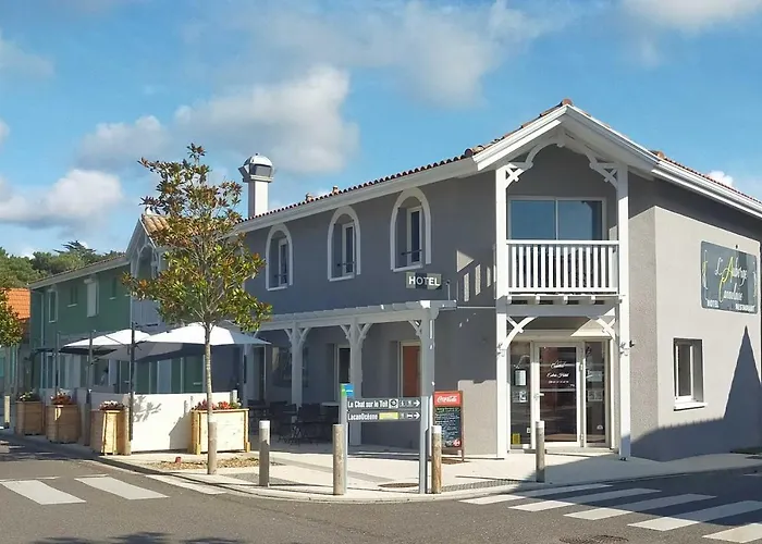 Hôtel L'Auberge Canaulaise