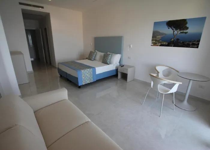 Hotel Lucia