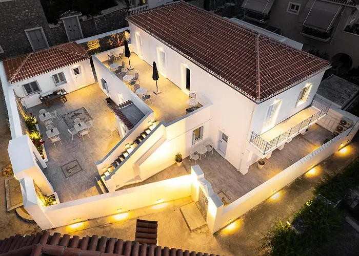 Lumiere Spetses