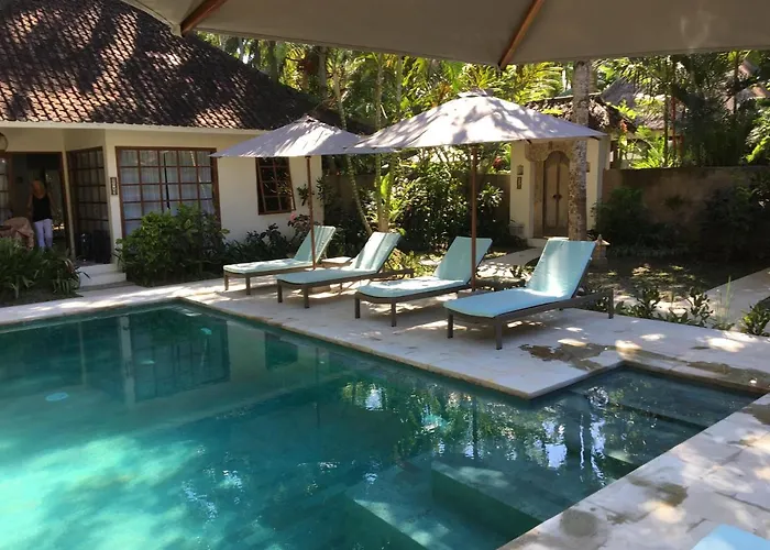 Rumah Kelapa Villa Alami