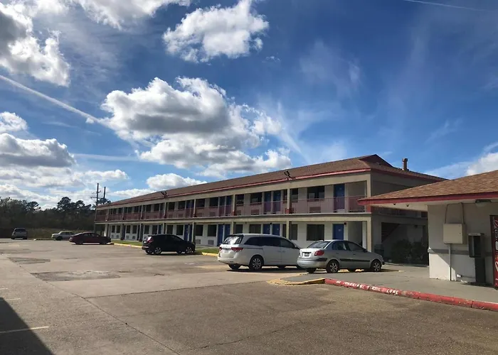 Executive Inn & Suites