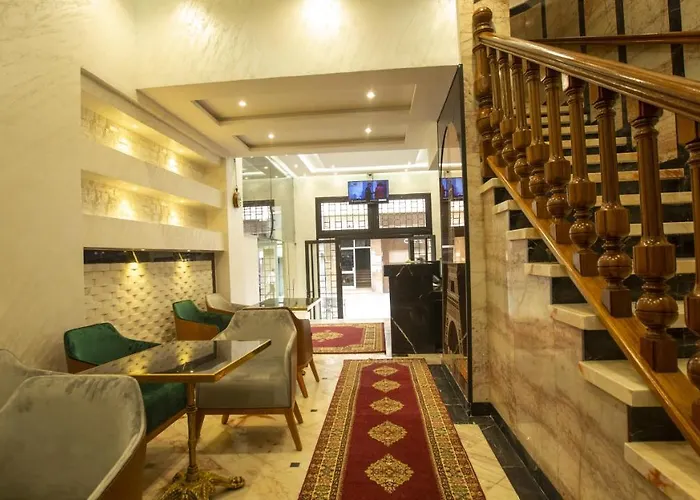 Hotel De Paris