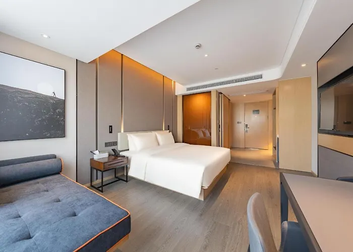 Atour Hotel Hangzhou Qianjiang Century Zhenning Road