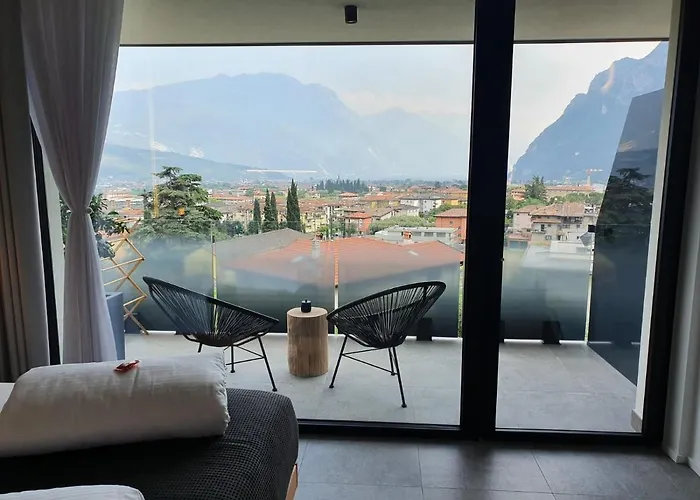 Visioni Lake View Rooms & Breakfast - Adults Friendly