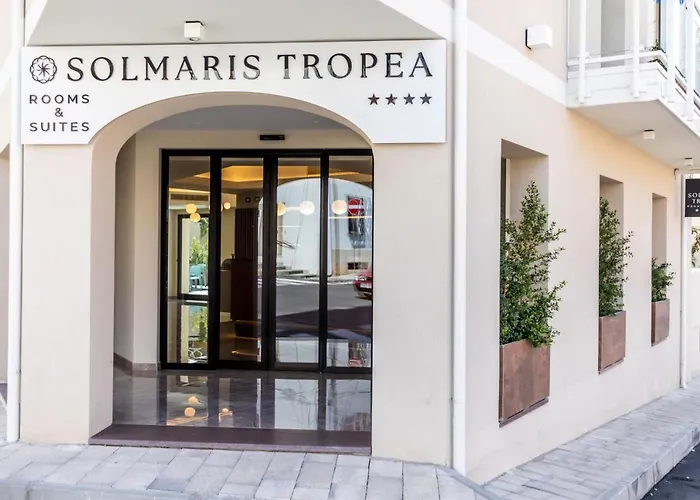 Solmaris Tropea City Center - Rooms & Suites - Private Parking