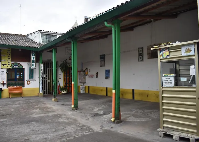 La Puerta Rota