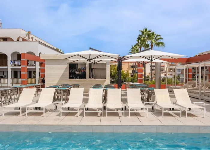 Kyrat Amarac Suites