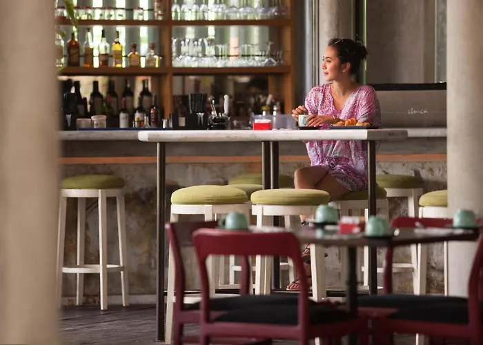 Grandmas Plus Hotel Seminyak