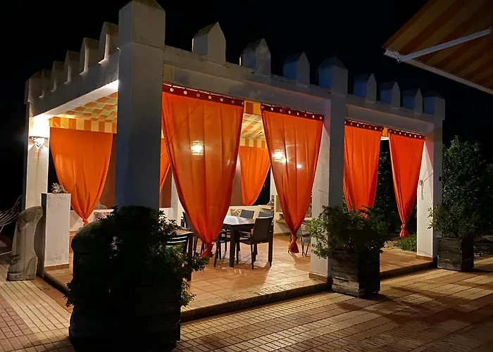 Devmani Hotel Rural