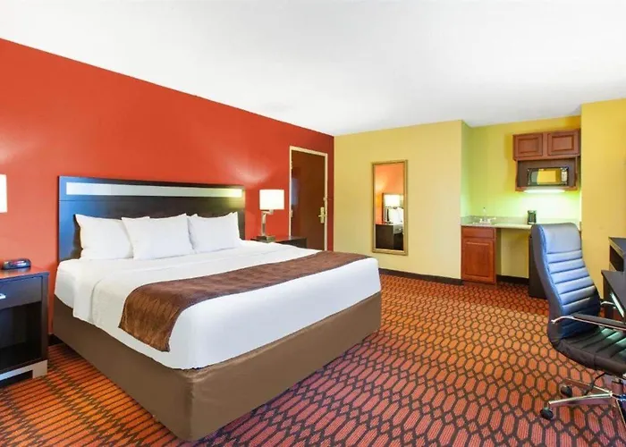 Baymont By Wyndham Harrisburg