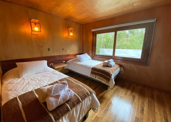 Illi Lodge & Hostel