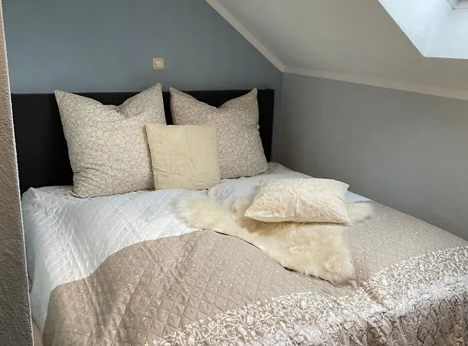 Neue Ferienwohnung im alten Forsthaus