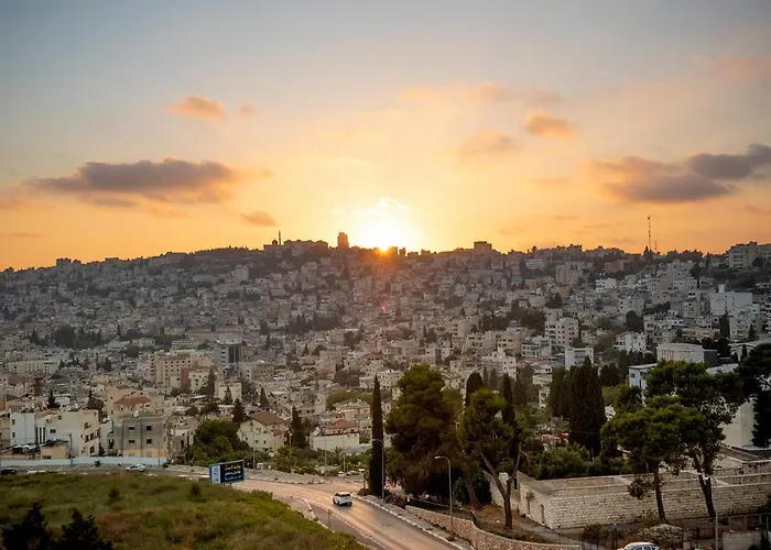 Ramada Olivie Nazareth