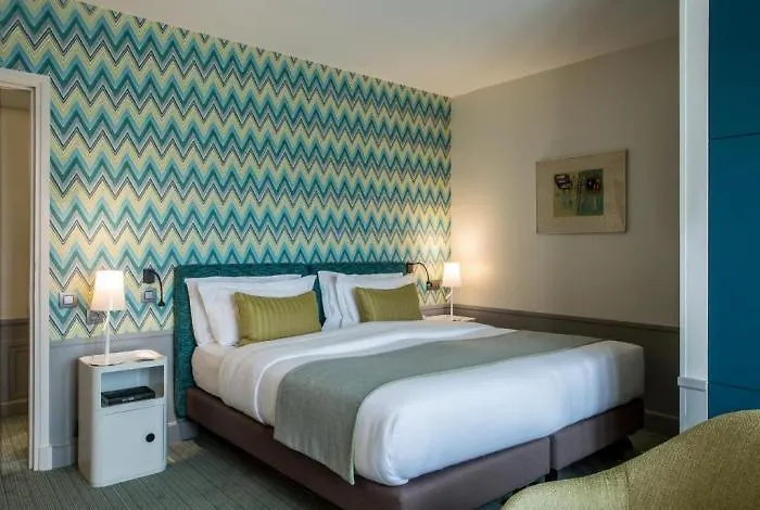 Hôtel Parc Saint-Séverin - Esprit de France