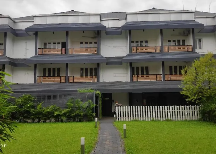 Emperor-Hotel Rachana Continental Pvt Ltd