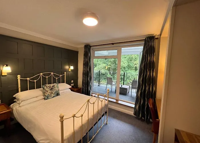 The Chainbridge Hotel