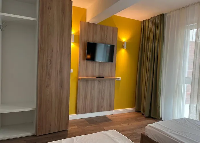 Hotel Ceramica